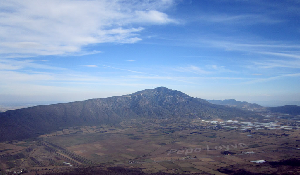 Cerro Viejo Chupinaya Panoramica de Cerro Viejo a la Chu… Flickr