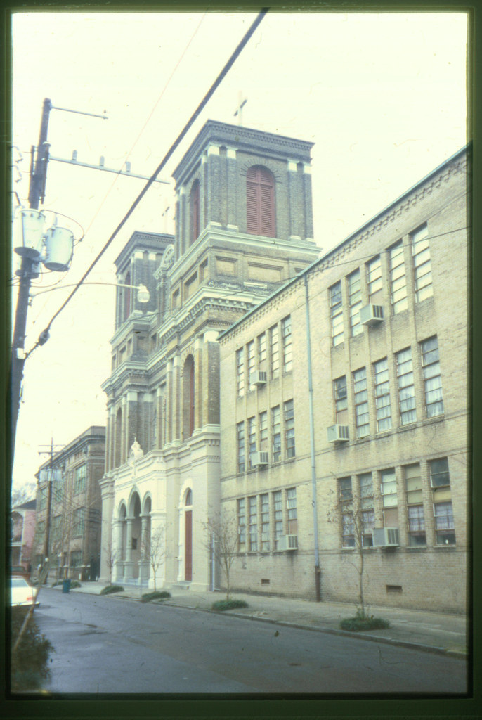 Constance 2030 St. Alphonsus New Orleans, LA Lower Garden … Flickr
