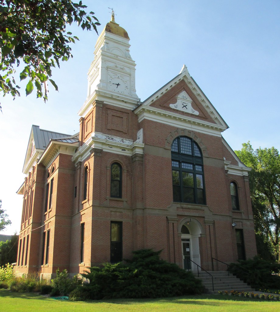 Chouteau County Courthouse (Fort Benton, Montana) The arch… Flickr