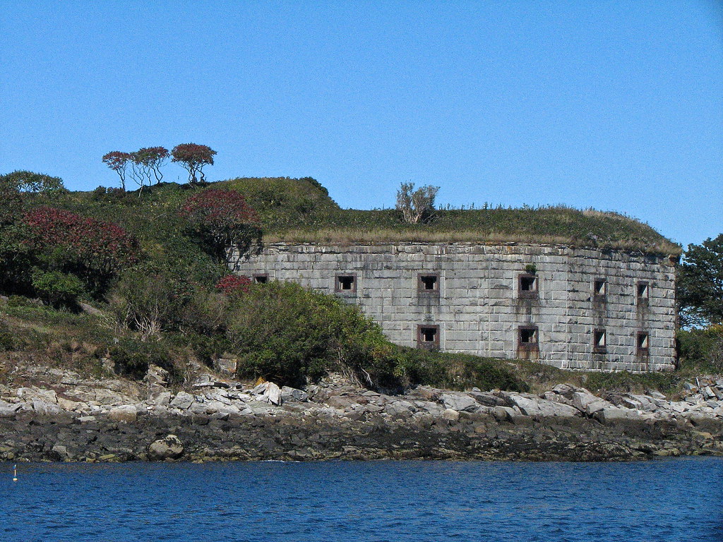 House Island • Fort Scammel (1808) Aboard the Casco Bay Fe… Flickr