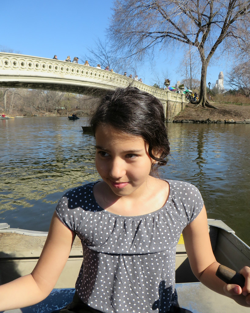 Taking the Oars After I got us out from the boat docks and… Flickr