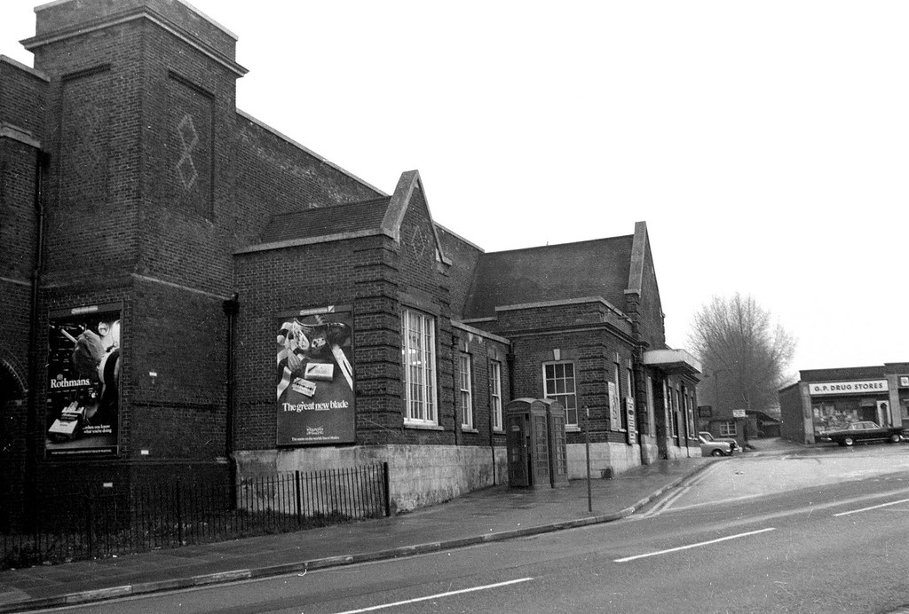 Shenfield & Hutton station (12), 1974 Before reconstructio… Flickr