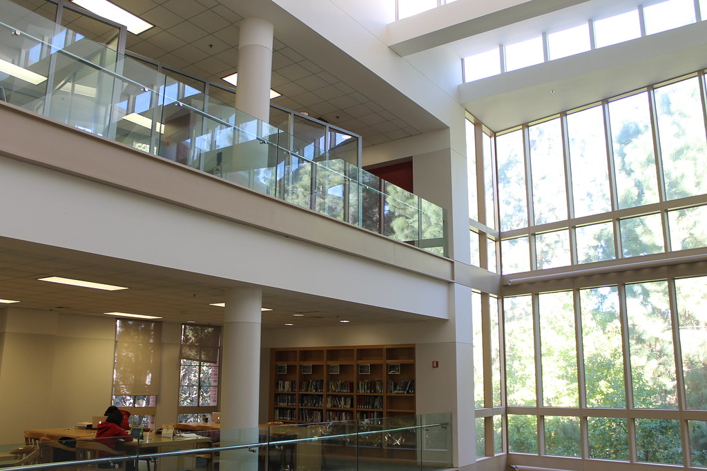 John E. Anderson Graduate School of Management & Rosenfeld… Flickr