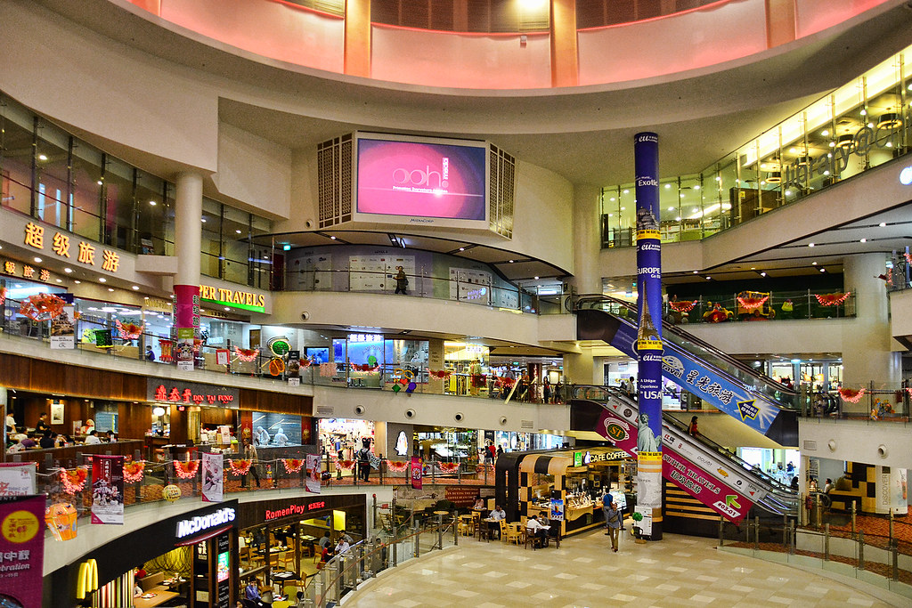 ChinaTown Point The shopping mall at New Bridge Road, Chin… Choo
