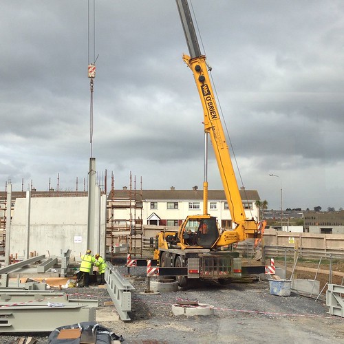 Wm.O'Brien Crane Hire TerexPPM AC40 erecting steel at site… Flickr