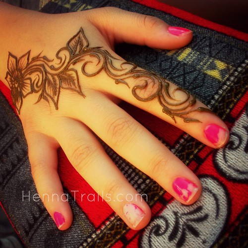 market henna henna street style, casual henna downtown at … Flickr