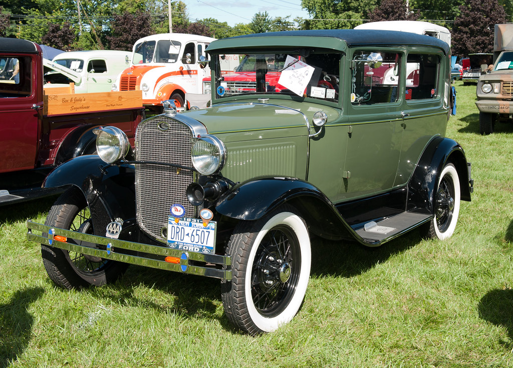DSC_6459 Wampsville New York Car Show sept 89 2013 Puglisi