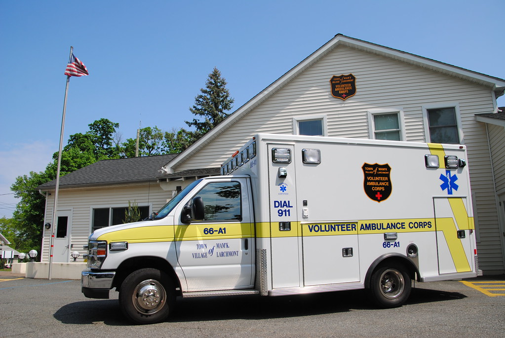 Larchmont Volunteer Ambulance Corps (LVAC) 2013 Ford/Lifel… Flickr