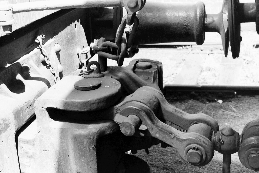 Couplers 3link and knuckle 02.JPG StArnaudRails Flickr