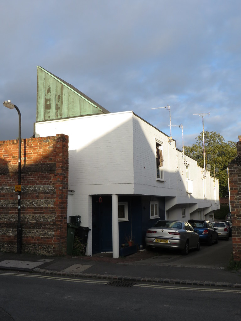 Wallingford Priory Mews Early 1960s development of house… Flickr