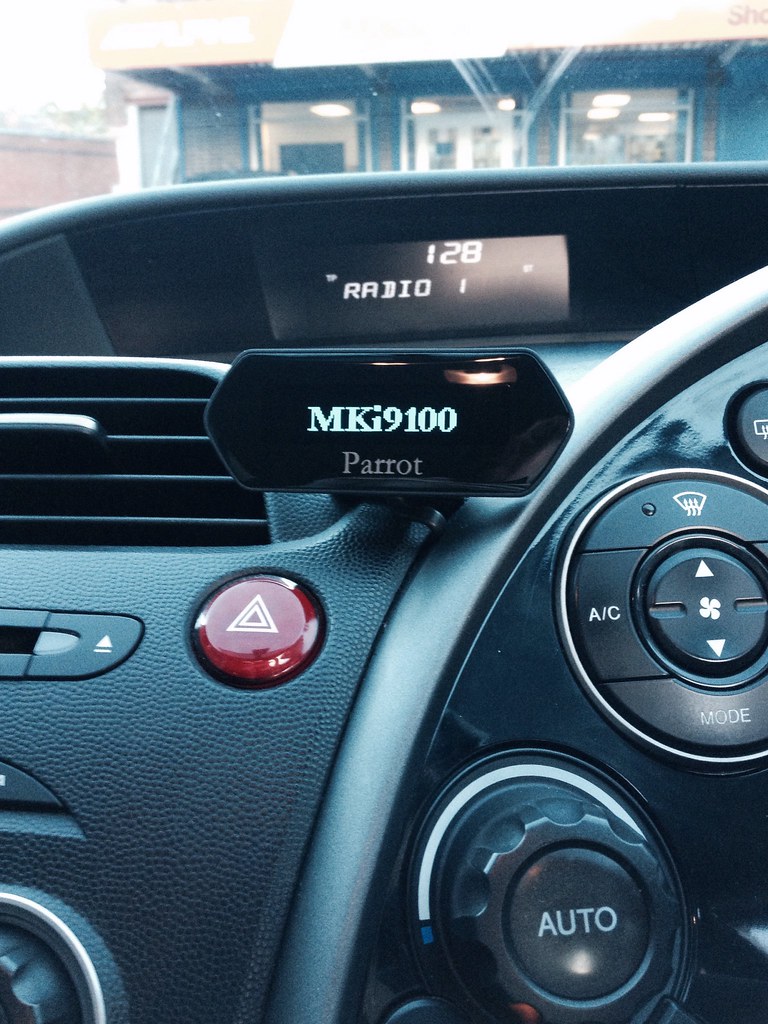 Parrot MKi9100 Installed into a Honda Civic 2007 Car Electronics