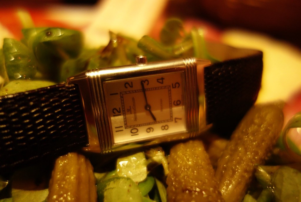 Reverso sur lit de cornichons Reverso sur lit de cornichon… Flickr