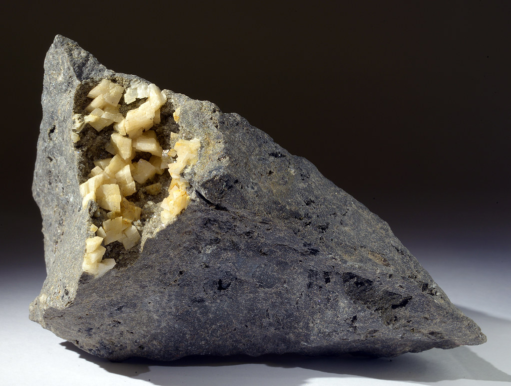Dolomite / Dolostone Dolostone with Crystals of Dolomite Stan
