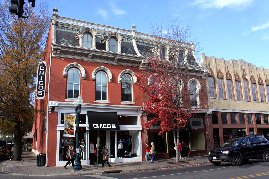 Architecture along Franklin, TN Main Street This photo has… Flickr
