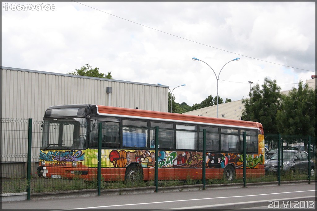 Renault R312 Service Jeunesse de la Ville du Mans (exSe… Flickr