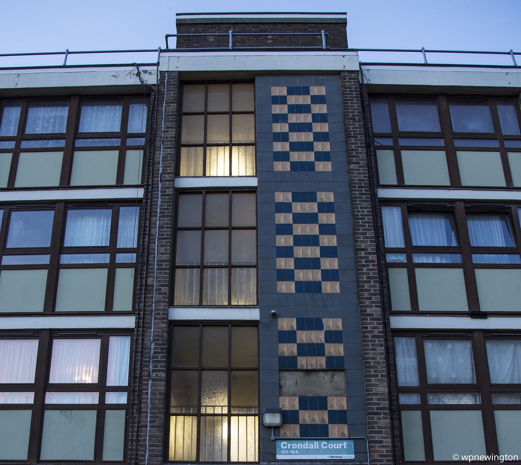 Crondall Court Hackney London © wpnewington Flickr