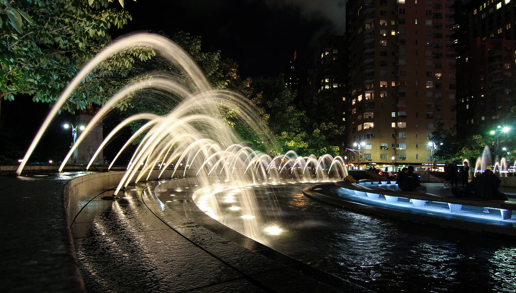 New York City Fountain Please help me out and like www.fa… Flickr