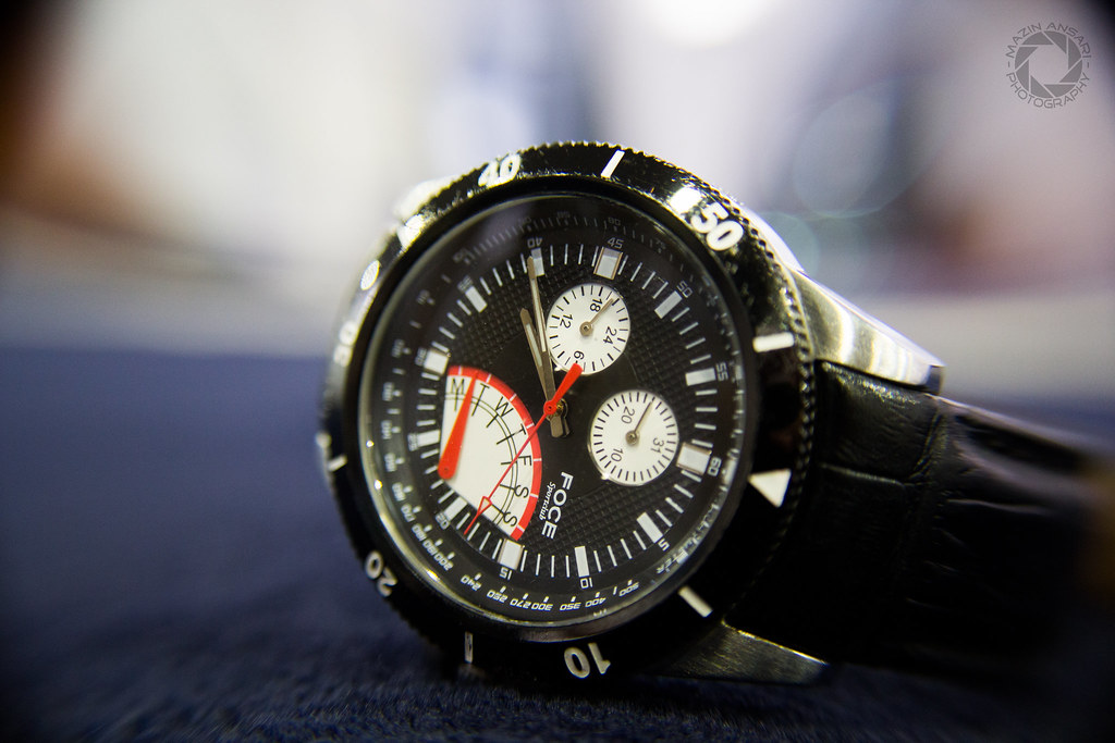 Macro of a Watch Macro shot of Khalid's watch Mazin Ansari Flickr