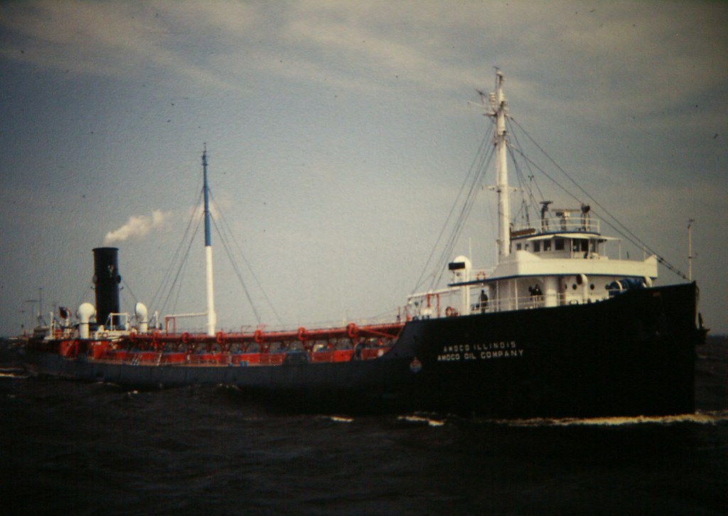 AMOCO ILLINOIS Duluth Ship Canal, May 29, 1979, digital co… Flickr