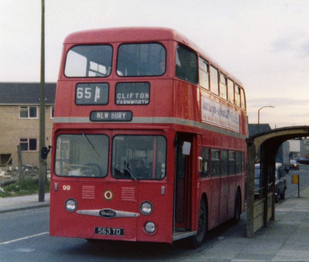 Lancashire United Daimler CRG 99 Partington Lane Swinton … Flickr