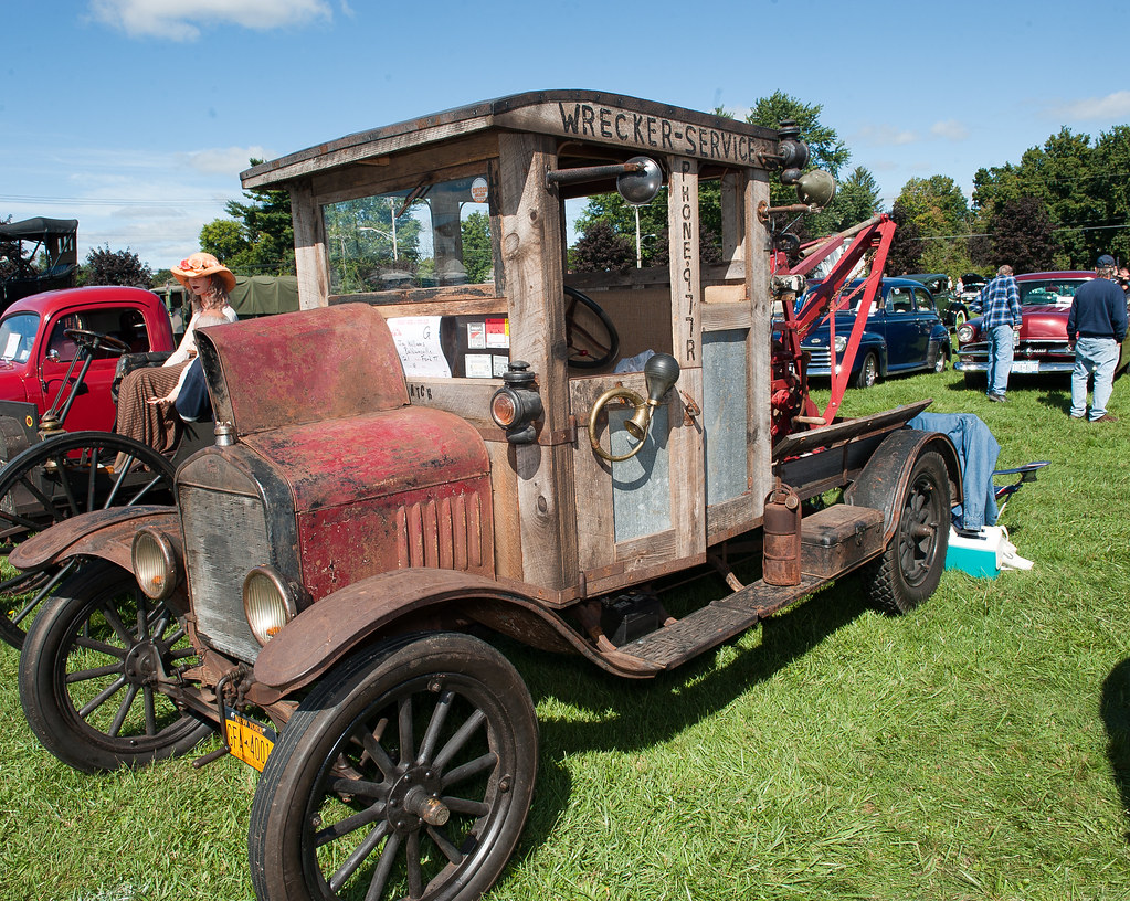DSC_6474 Wampsville New York Car Show sept 89 2013 Puglisi