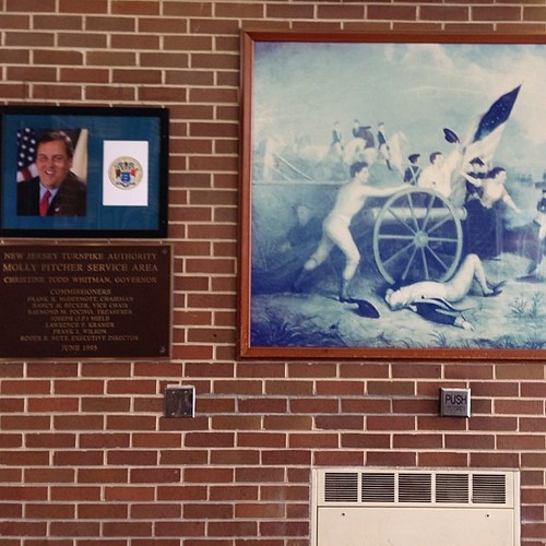 Those old motor on the windshield wipers burnt out so we'r… Flickr