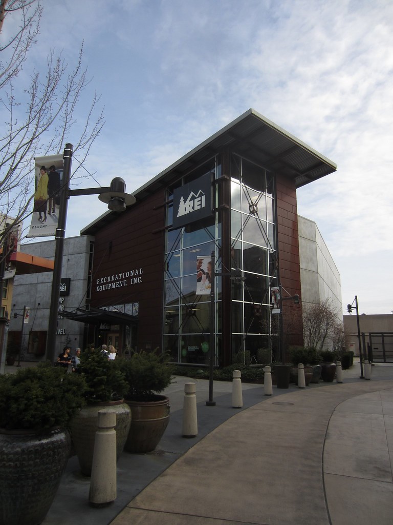 Alderwood Mall Lynwwod WA Flickr