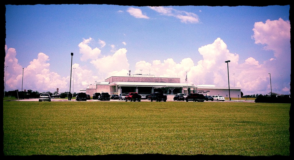 Hattiesburg Laurel Regional Airport (KPIB) Mjayperry Flickr