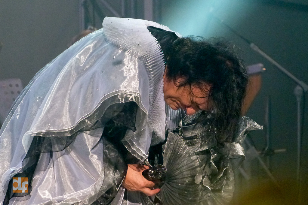 Renato Zero Amo in tour "Il cielo" dieffe Flickr