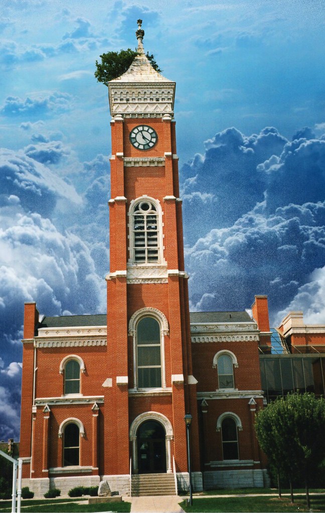 Greensburg Indiana Decatur County Courthouse Tree Grow… Flickr