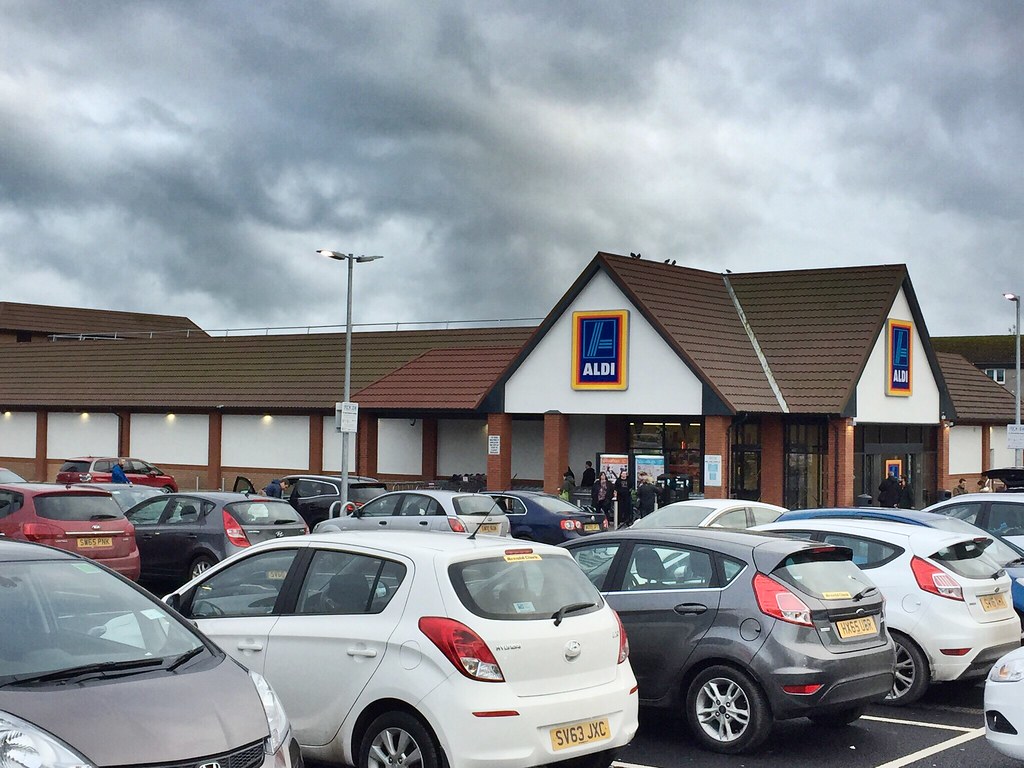 Aldi, Cornhill Shopping Centre, Aberdeen former Coop Flickr