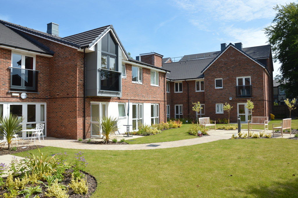 Coronation Court,Ormskirk 018 Matt Ellery Flickr