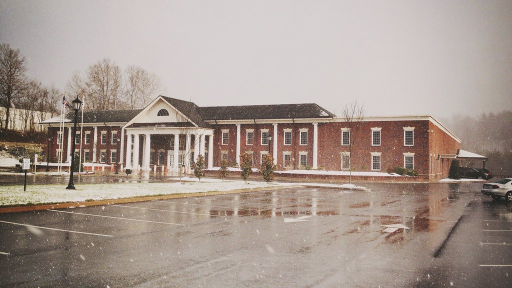 Franklin County Government Center (former WinnDixie Marketplace) a