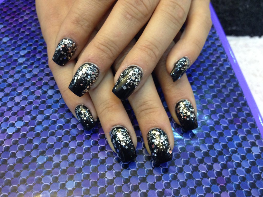 Black Gel Nails With Silver Glitter NailsTip