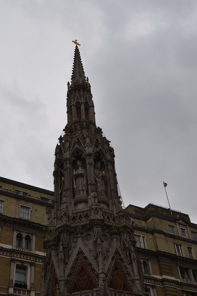 Memorial Cross outside Charing Cross Station Named after t… Flickr