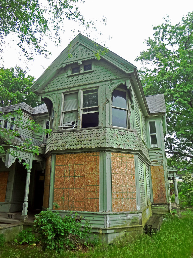 25 Inspiring Exterior House Paint Color Ideas Textured Exterior House