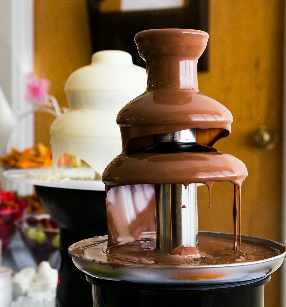 chocolate fondue fountain chocolate fondue fountain photo … Flickr