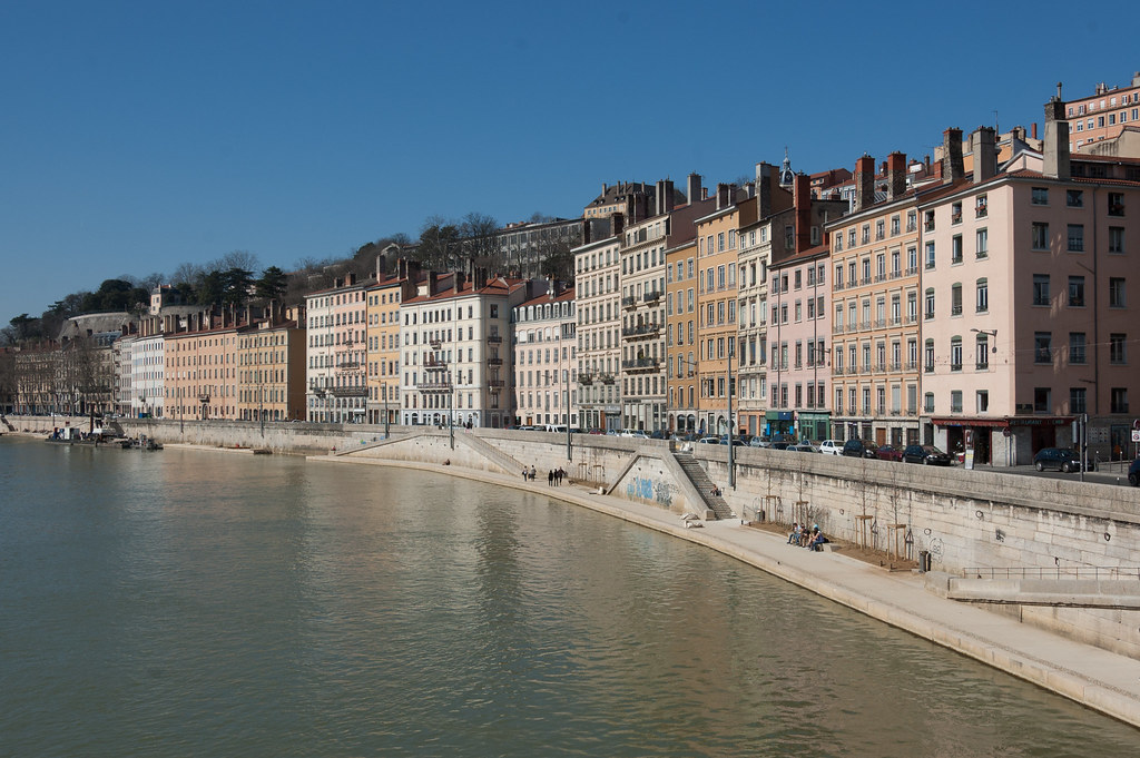 Lyon Quai SaintVincent nad brzegiem Saony. Krzysztof Belczyński