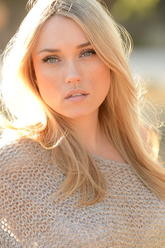 Clare Grant | Clare Grant Photo by Eric Blackmon | ClareGrant | Flickr