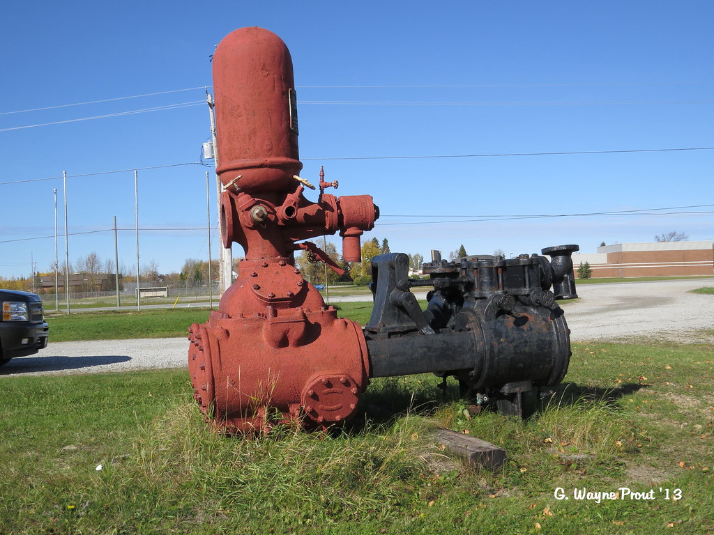 Fire Pump 18x10x12 Smooth Rock Falls Ontario Took a phot… Flickr