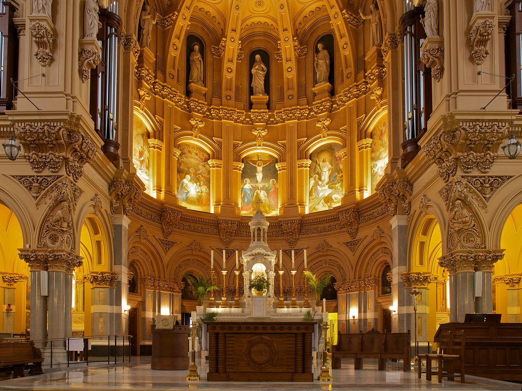 Saint Francis Xavier Catholic Church Apse, Altar, Nave, Ne… Flickr