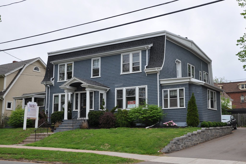 129 Water St, Charlottetown, PEI Robert Cutts Flickr