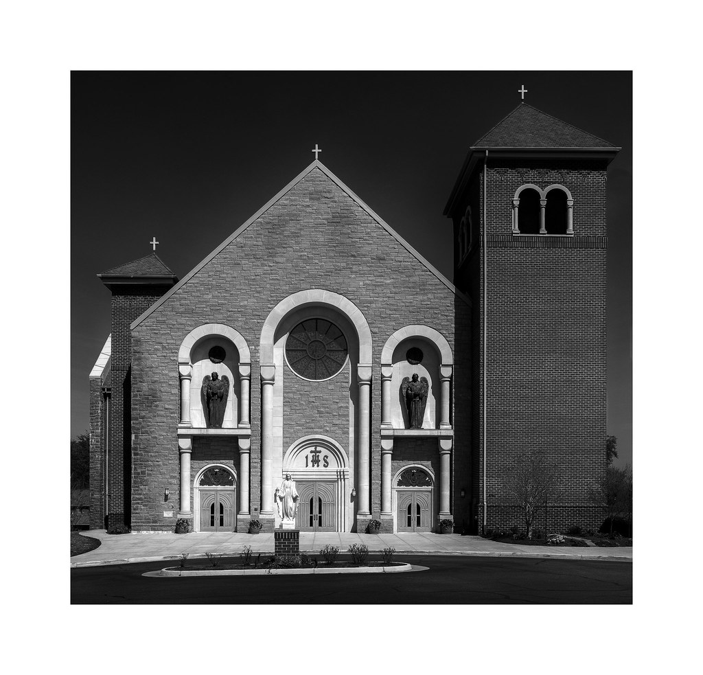 St. Raymond of Peñafort Roman Catholic Church, Fairfax, VA… Flickr