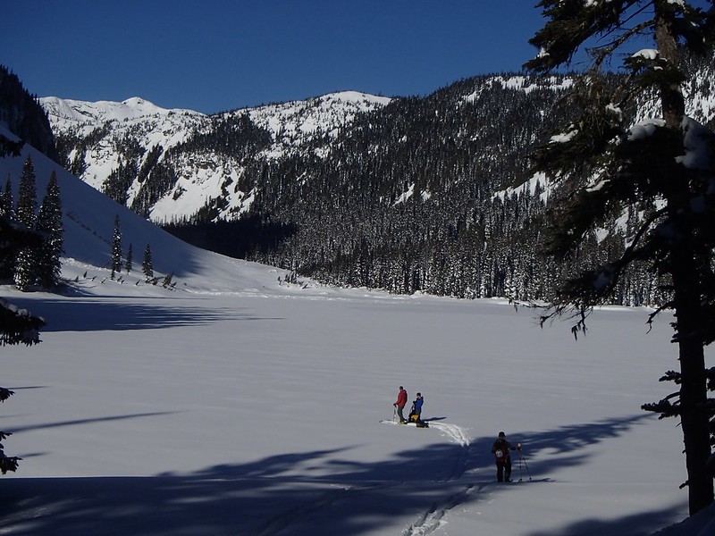 14 Best Snowshoe Trails Around Vancouver