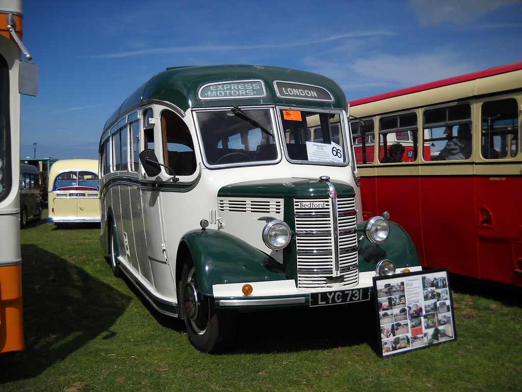 Express Motors, Bontnewydd, Wales, LYC731 Bedford OB D… Flickr