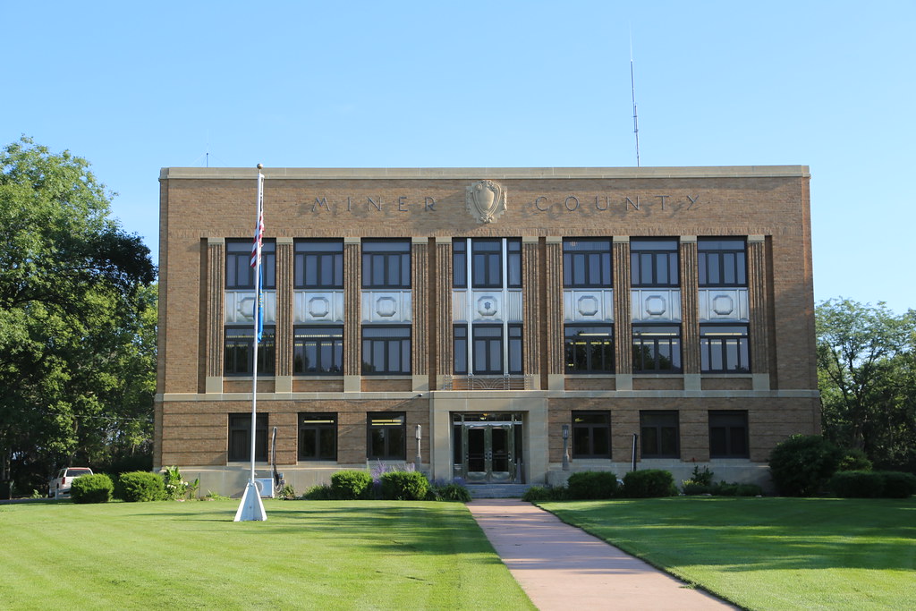 Howard South Dakota, County Courthouse, Miner County SD Flickr