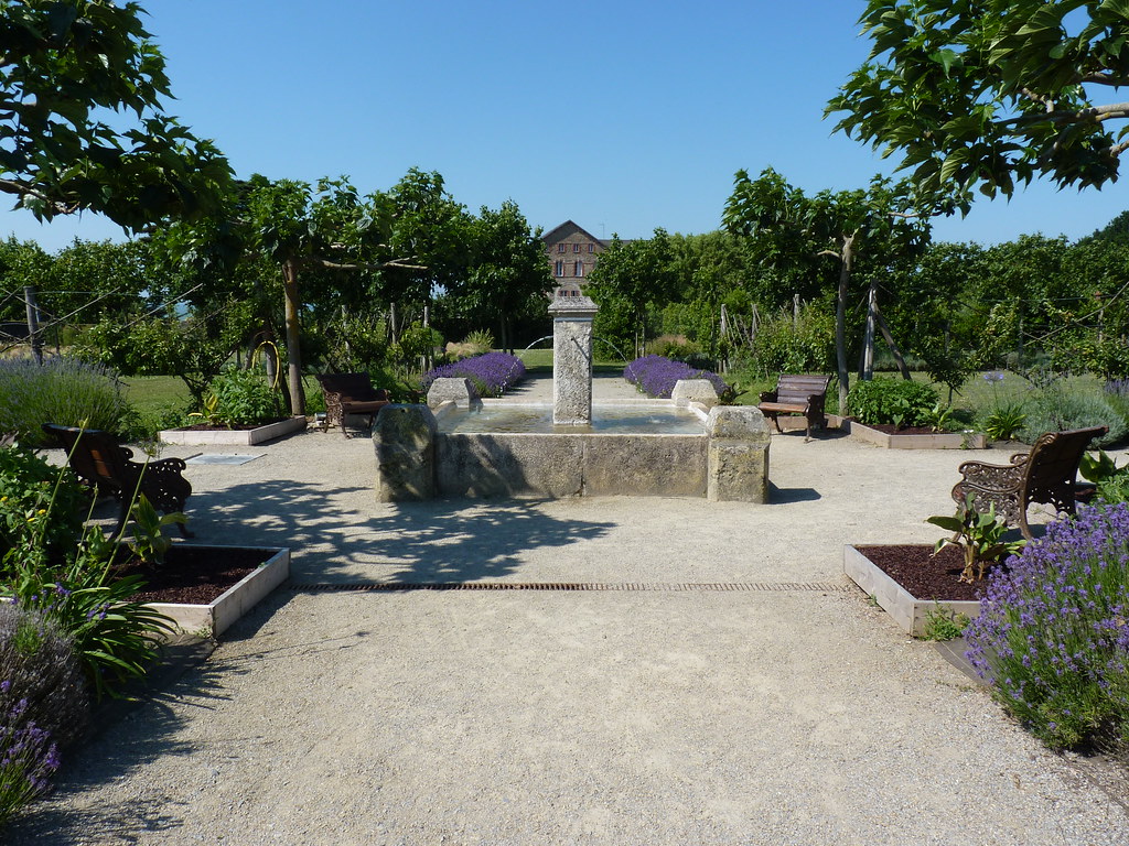 Pornic Jardin remarquable de la Fontaine aux Bretons Flickr