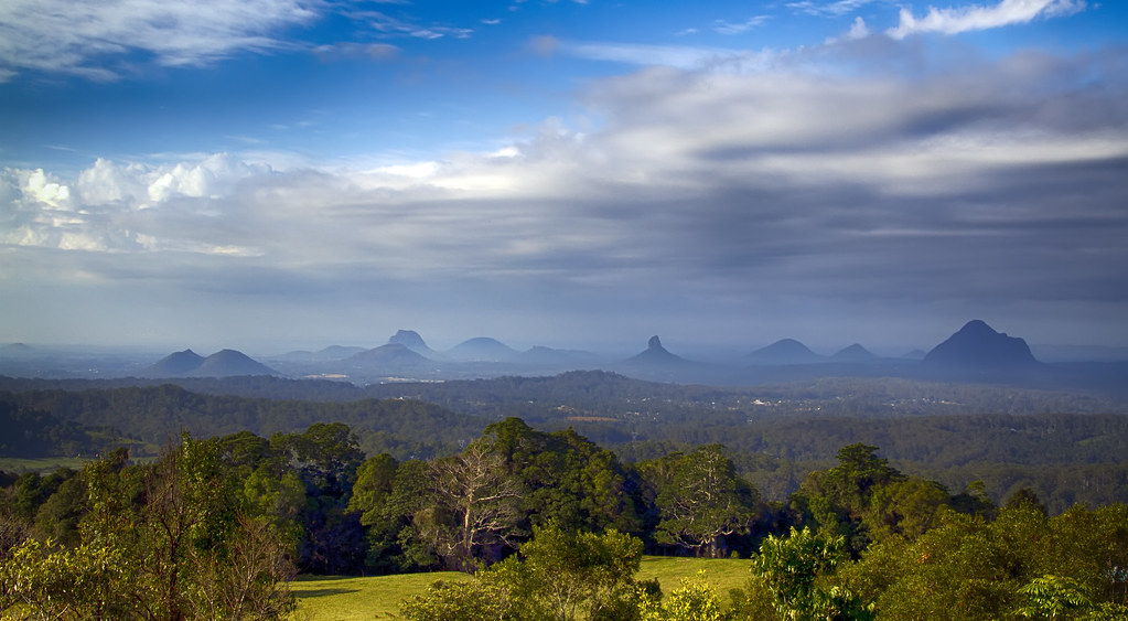 Sunrise, Glass House Mountains, Qld, Australia (HDR) Flickr