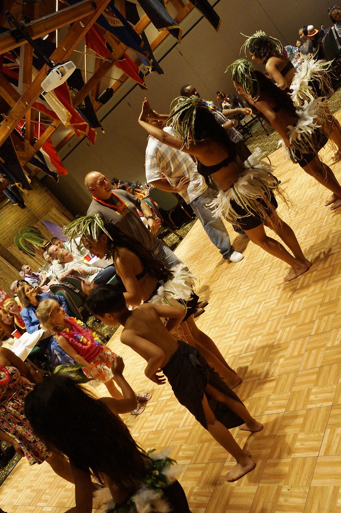 Luau Show McChord Club 14. Sep. by Cinderella 193 JBLM MWR Flickr