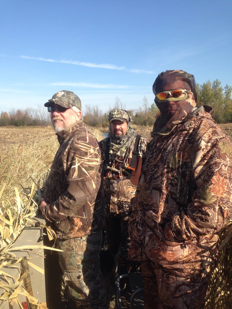 Goose hunting Hedge Row Blind Geese were flying but not ma… Flickr